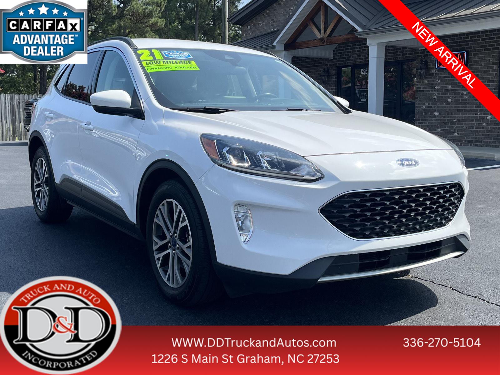 Oxford White 2021 Ford Escape SUV / Crossover Front-Wheel Drive 8-Speed Automatic