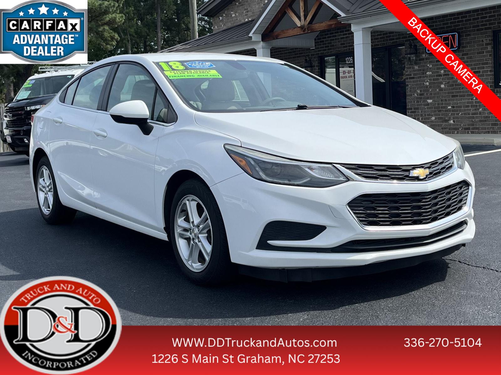 Summit White 2018 Chevrolet Cruze Sedan Front-Wheel Drive 6-Speed Automatic