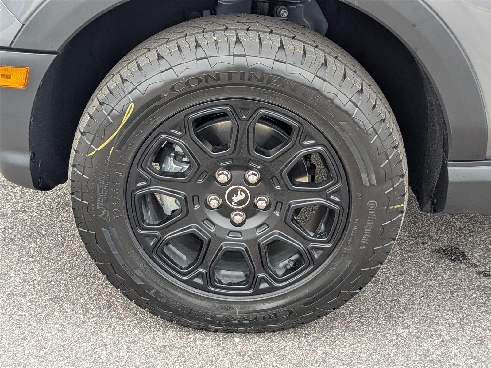 New 2025 Carbonized Gray Metallic Ford Badlands image 3