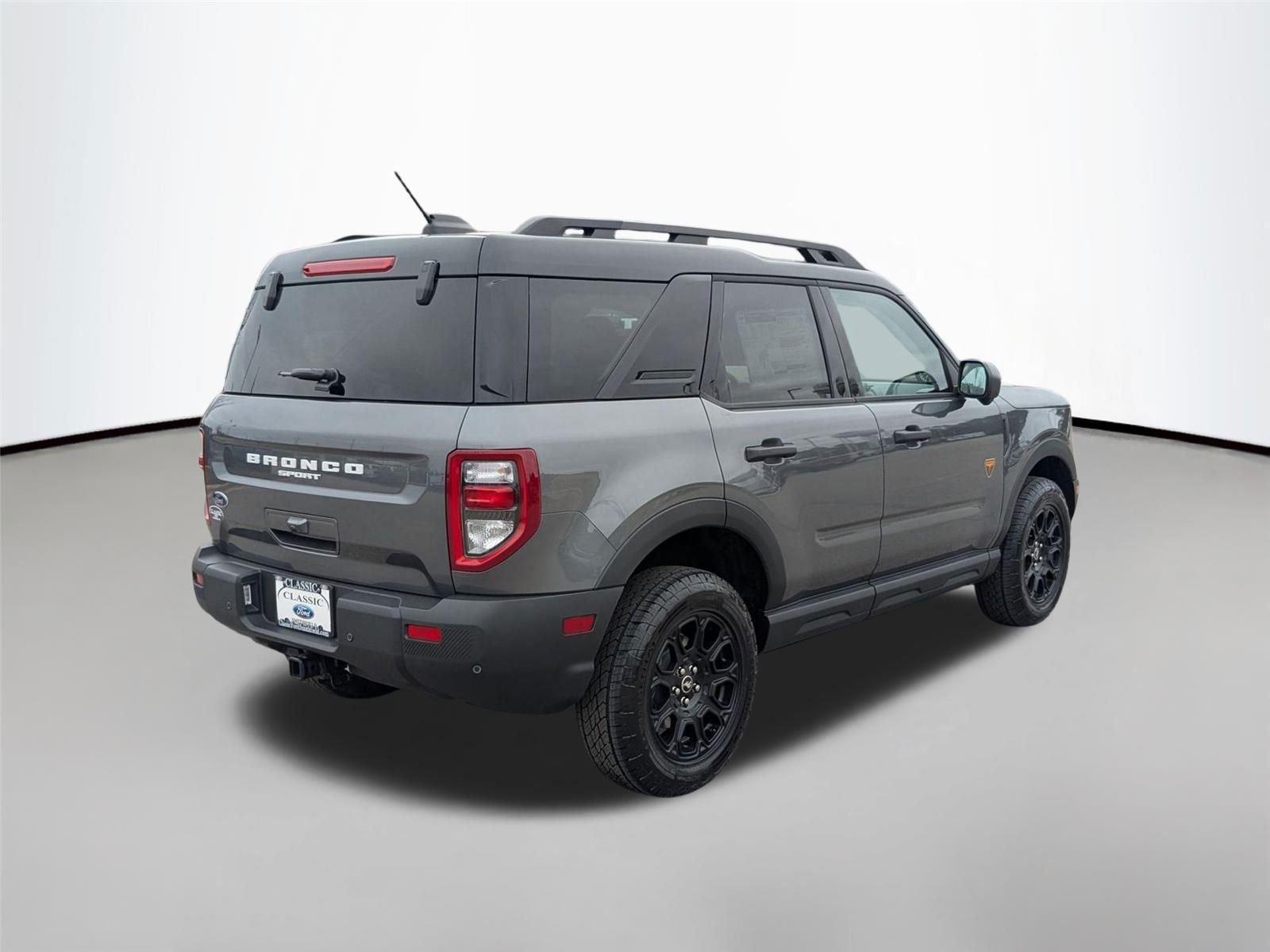 New 2025 Carbonized Gray Metallic Ford Badlands image 7