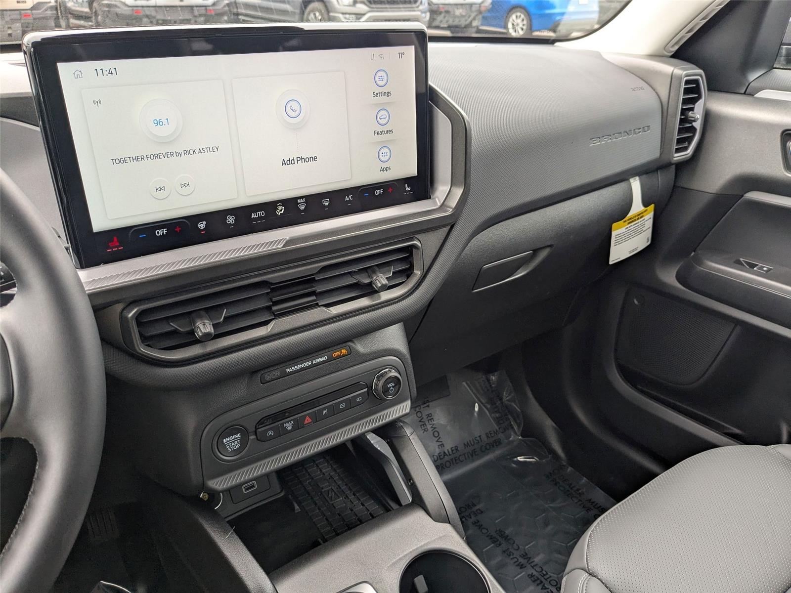New 2025 Carbonized Gray Metallic Ford Badlands image 21