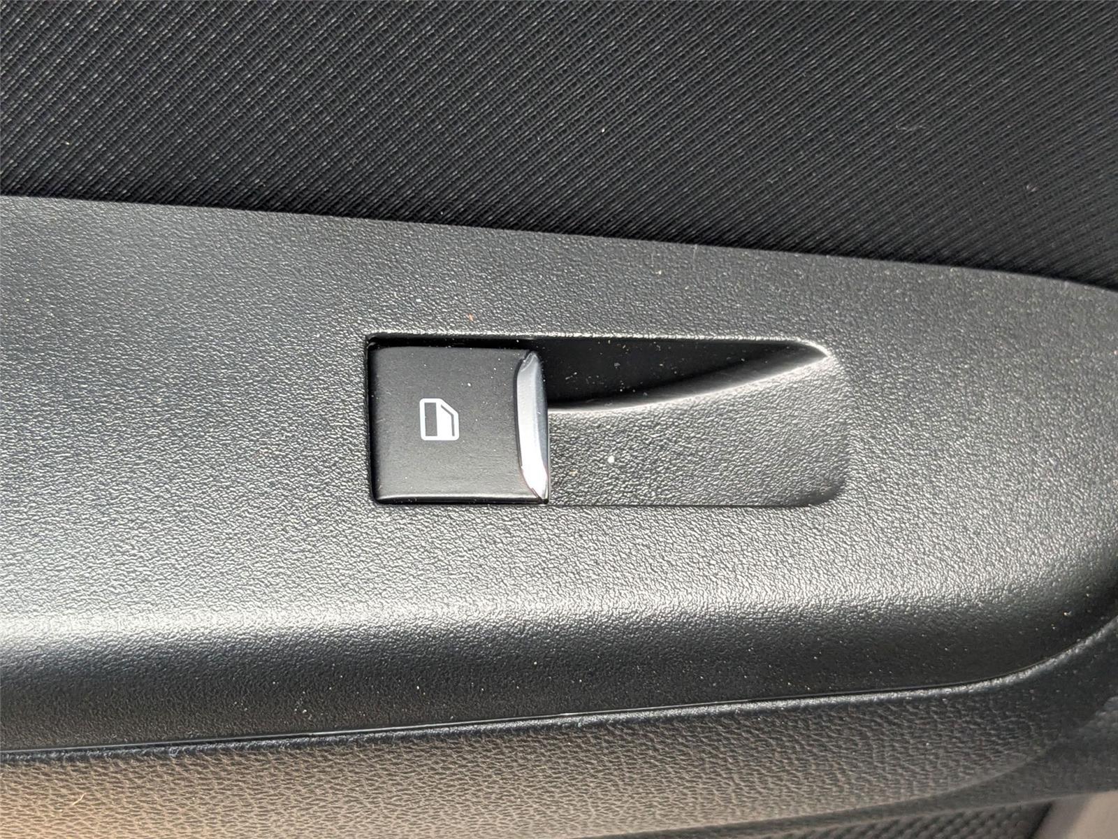 New 2025 Carbonized Gray Metallic Ford Badlands image 27