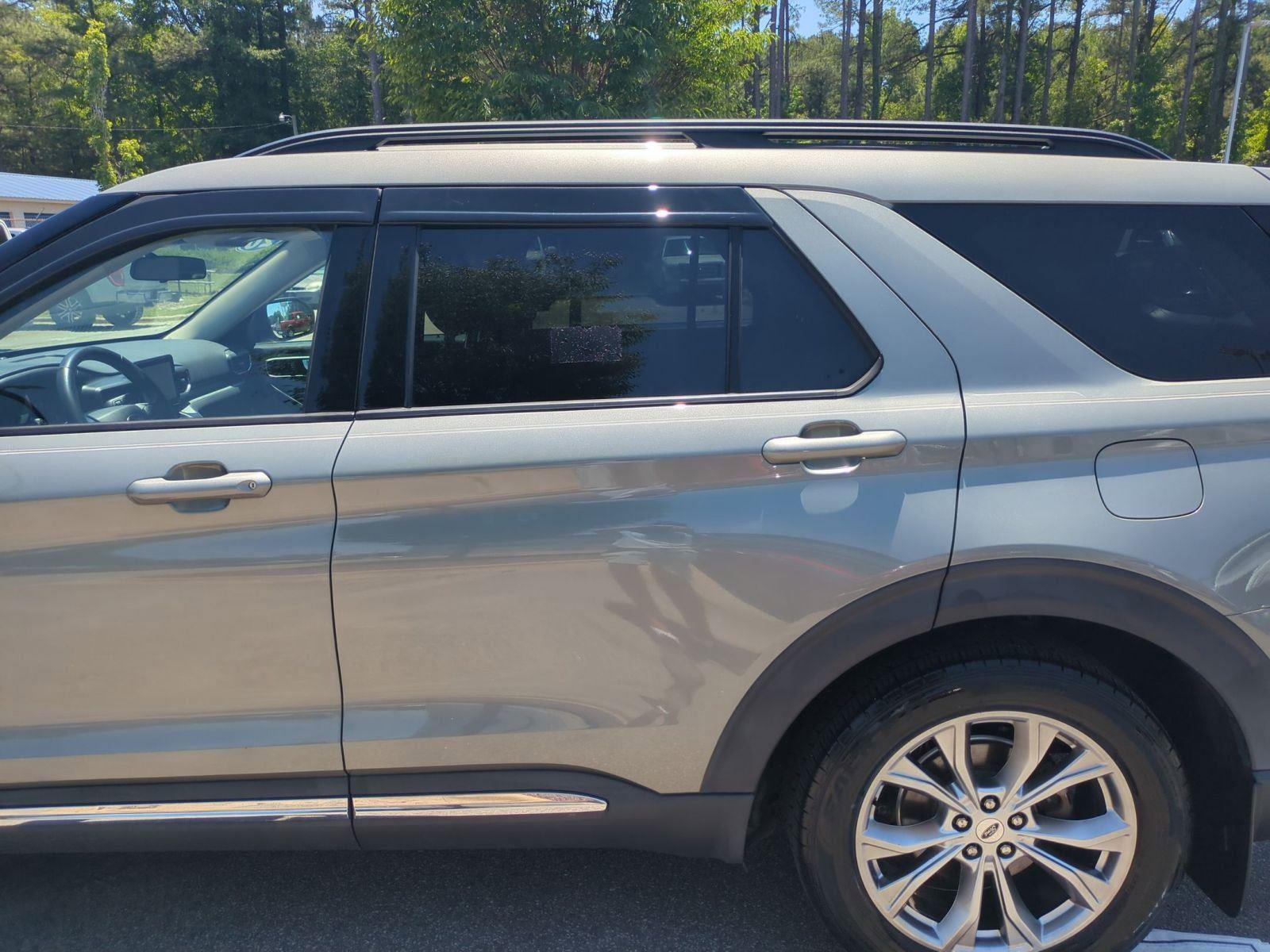 Used 2020 Silver Spruce Ford XLT image 33