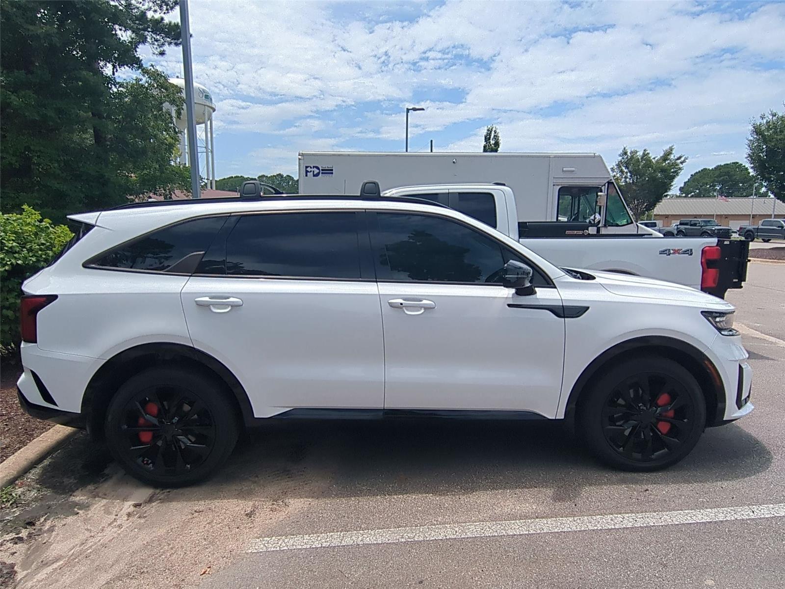 Used 2022 Glacial White Pearl Kia SX image 4
