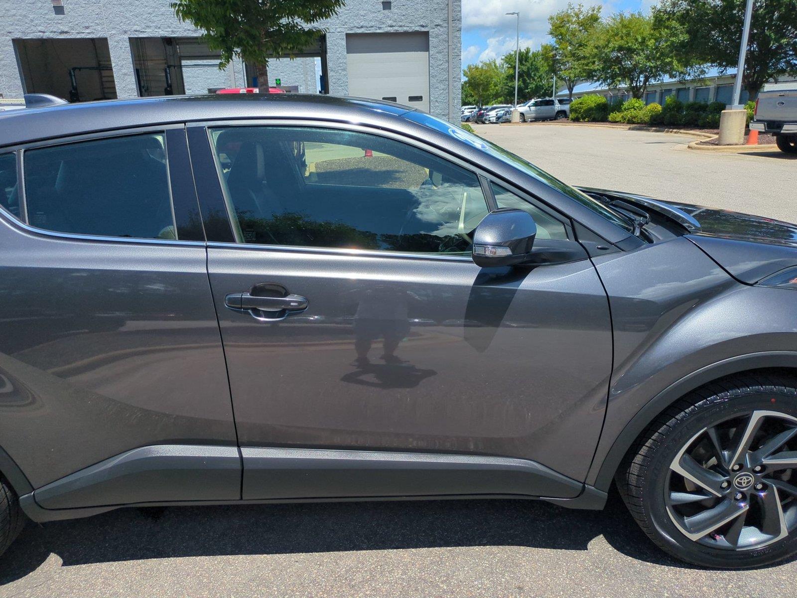 Used 2020 Magnetic Gray Metallic Toyota Limited image 36