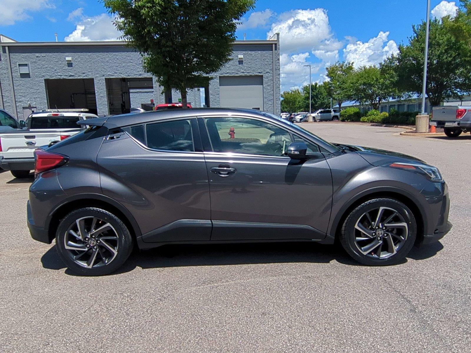 Used 2020 Magnetic Gray Metallic Toyota Limited image 6