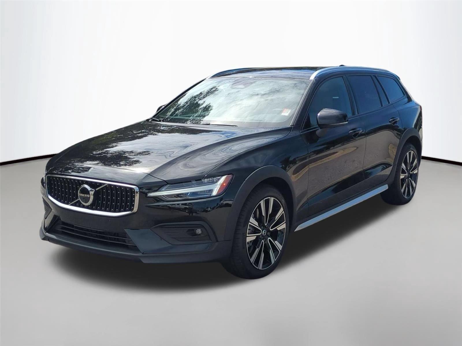 2026 Volvo V60 Cross Country Ultra