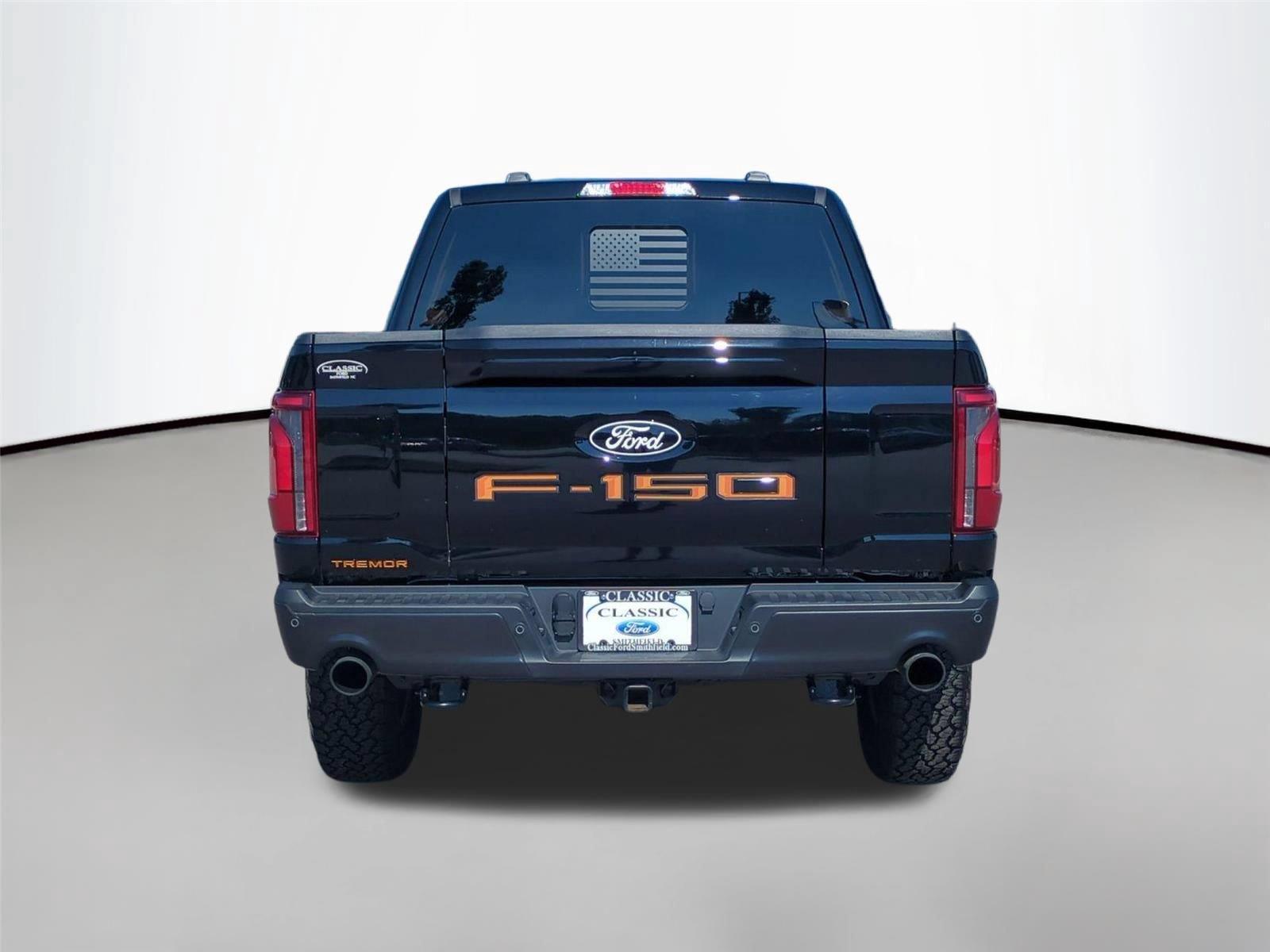 Used 2026 Agate Black Ford Tremor image 4