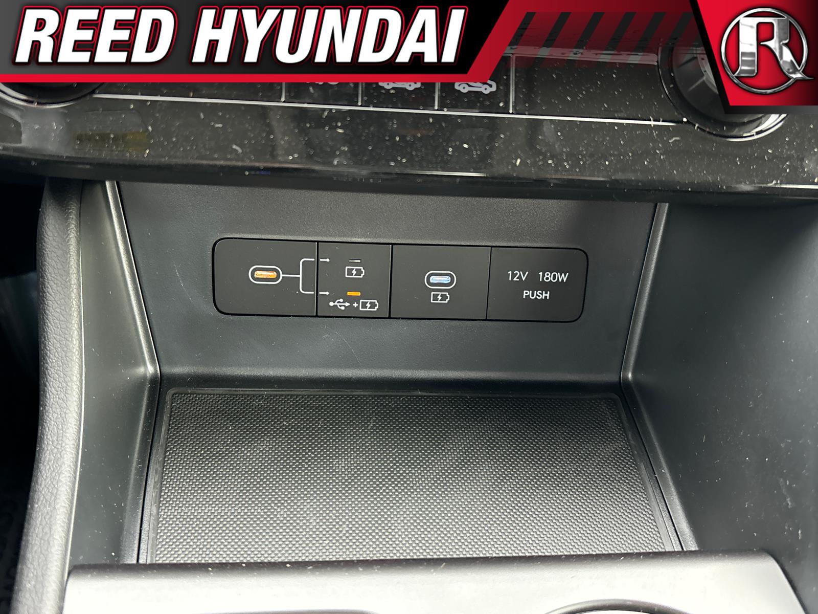 2025 Hyundai Sonata SE 23