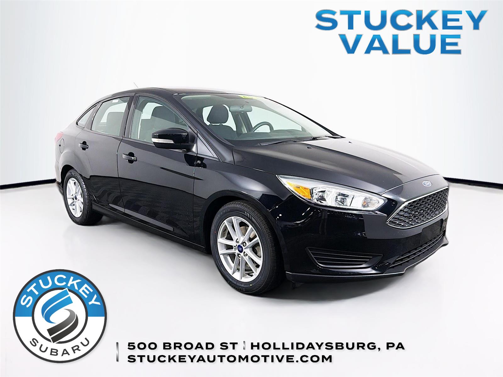 Shadow Black 2017 Ford Focus SE Sedan Front-Wheel Drive 6-Speed Automatic