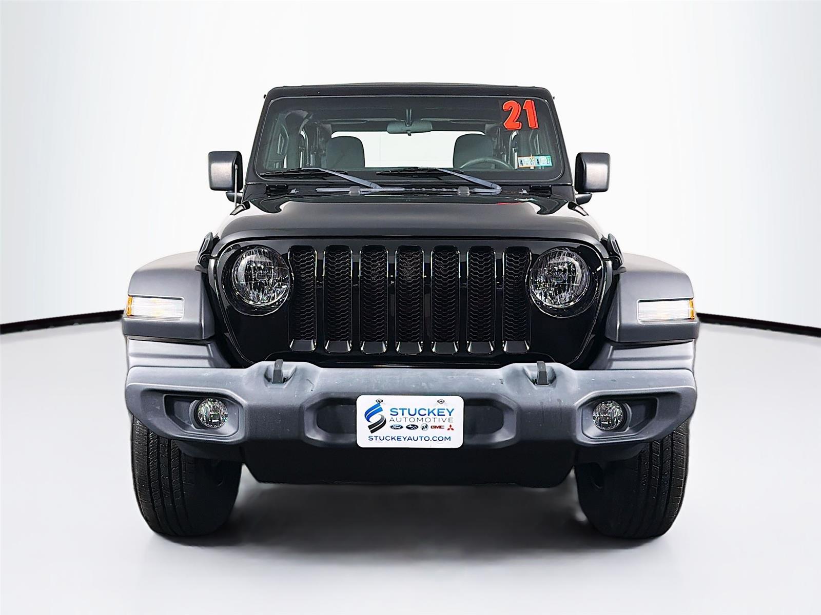 View vehicle photo 2