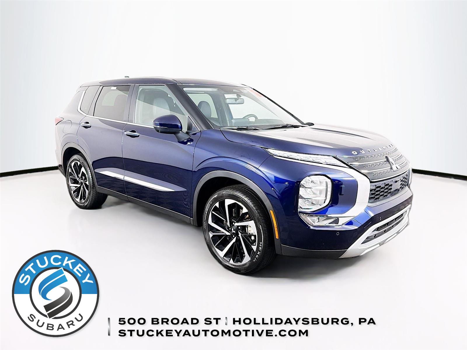 Cosmic Blue Metallic 2024 Mitsubishi Outlander SE S-AWC SUV / Crossover All-Wheel Drive Continuously Variable Transmission