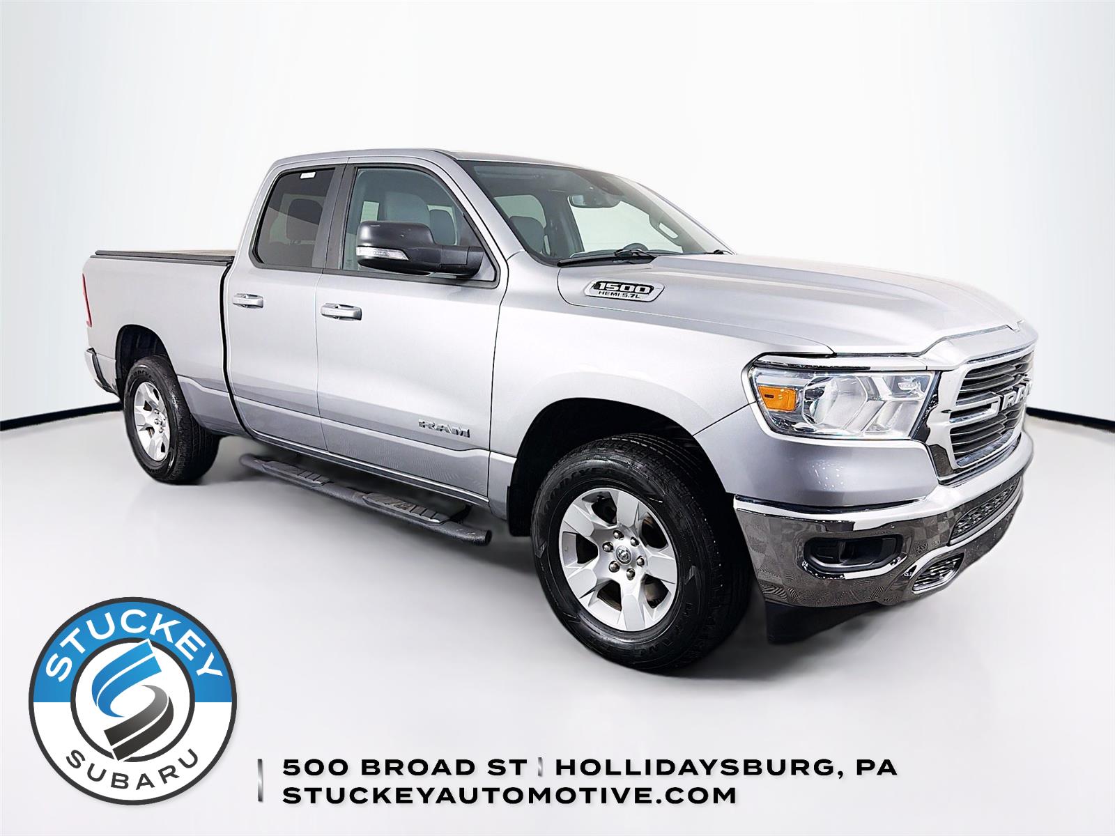 Billet Silver Metallic Clearcoat 2021 RAM 1500 Pickup Truck Four-Wheel Drive 8-Speed Automatic