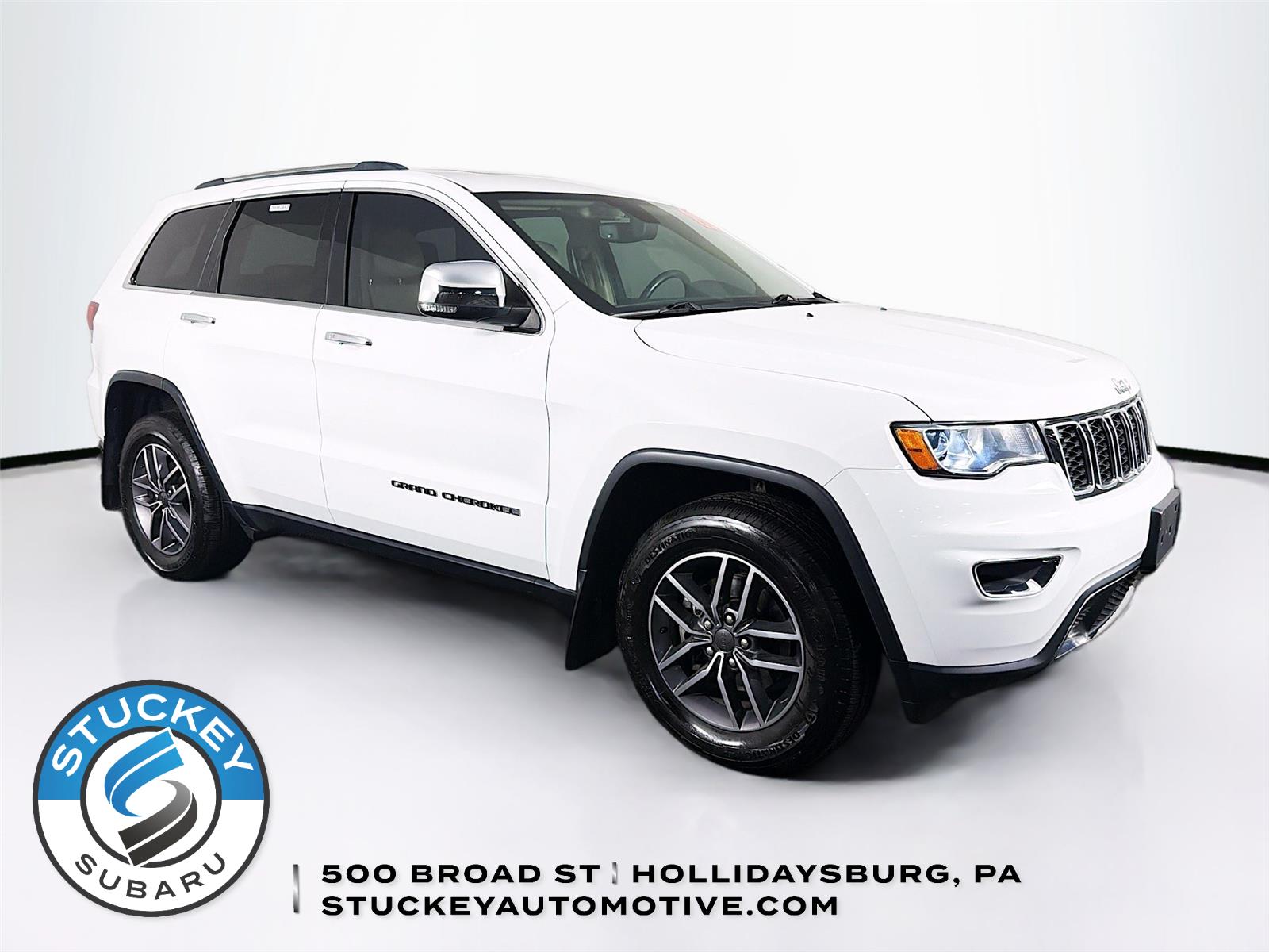 Bright White Clearcoat 2020 Jeep Grand Cherokee SUV / Crossover Four-Wheel Drive 8-Speed Automatic