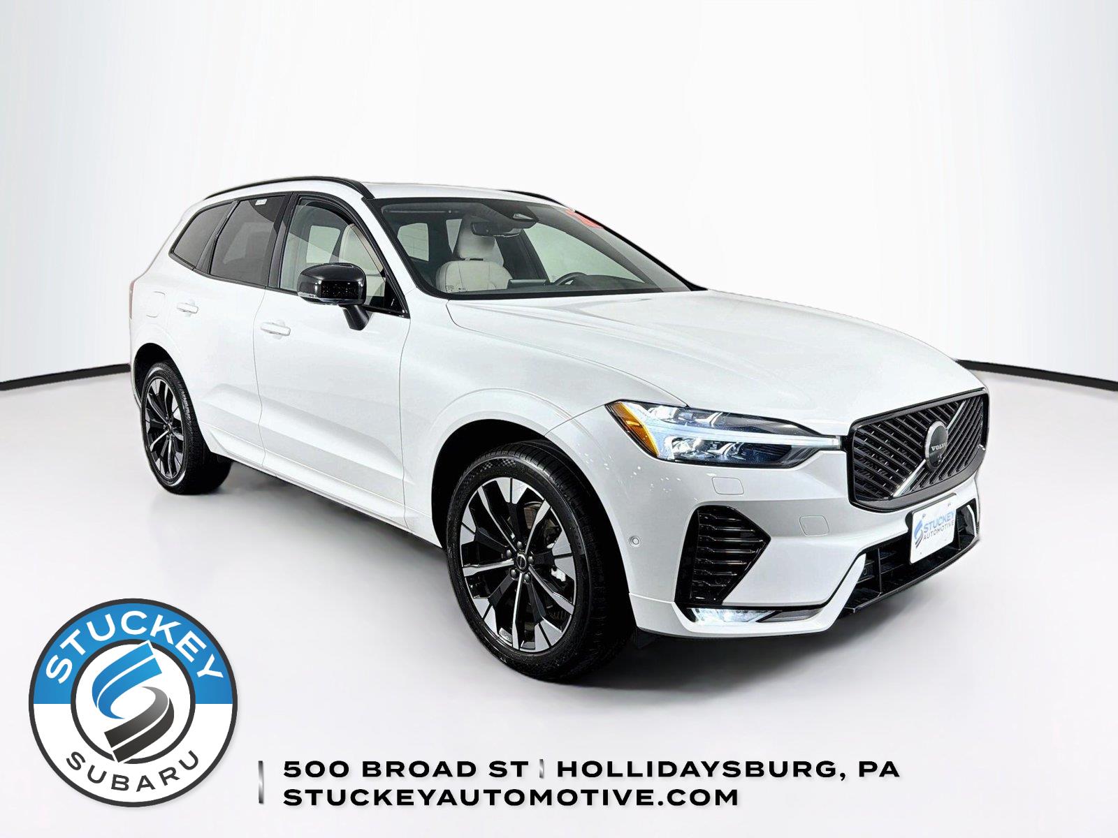 Crystal White Metallic 2026 Volvo XC60 SUV / Crossover All-Wheel Drive Automatic