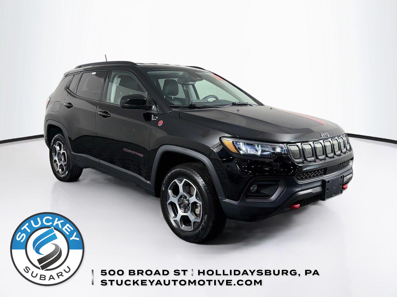 Diamond Black Crystal Pearlcoat 2022 Jeep Compass SUV / Crossover Four-Wheel Drive 9-Speed Automatic