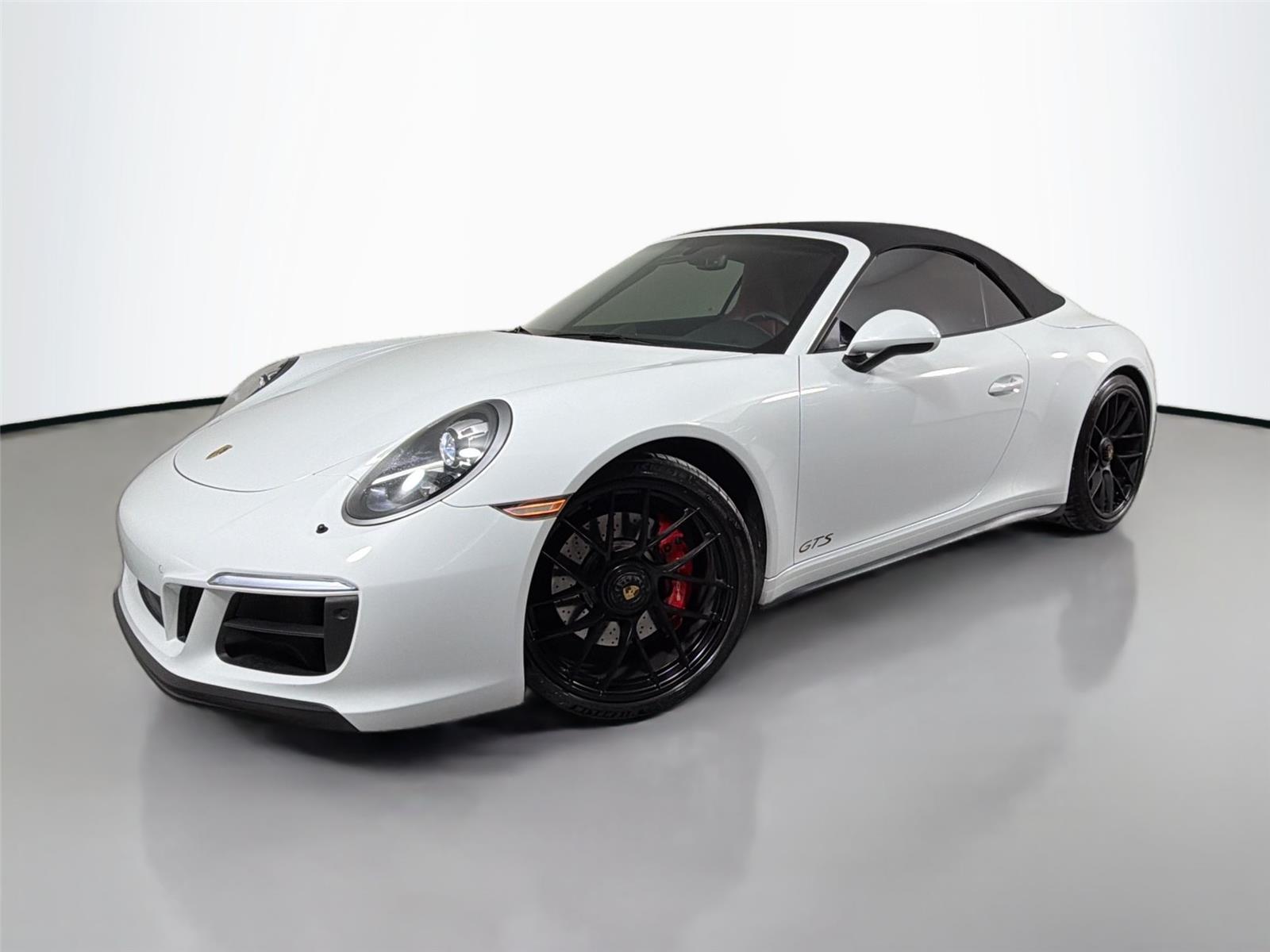 2018 Porsche 911 Carrera 4 GTS Cabriolet's photo