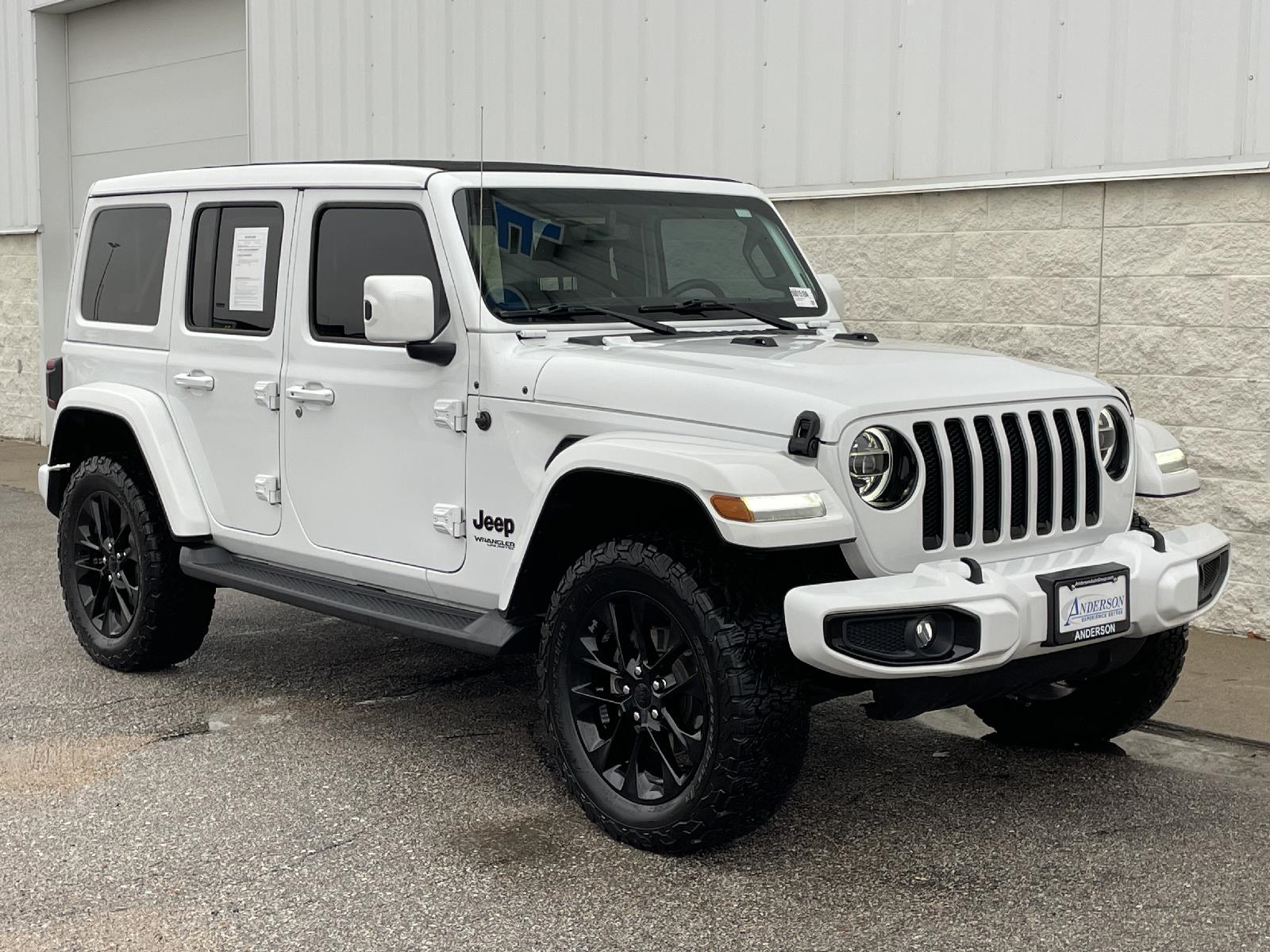 Used 2020 Jeep Wrangler Unlimited Sahara High Altitude SUV for sale in Lincoln NE