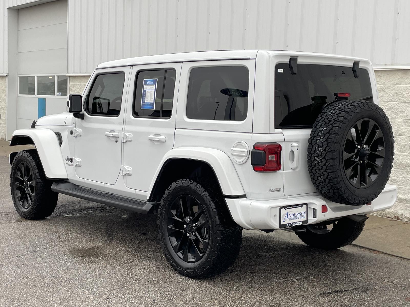 Used 2020 Jeep Wrangler Unlimited Sahara High Altitude SUV for sale in Lincoln NE