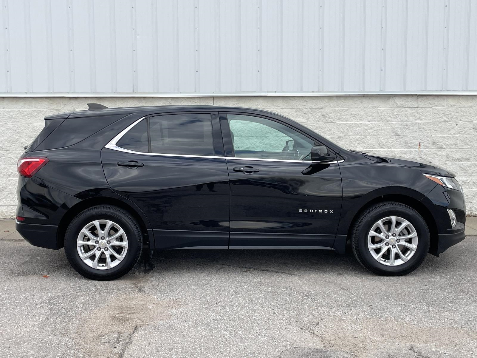 Used 2020 Chevrolet Equinox LT SUV for sale in Lincoln NE