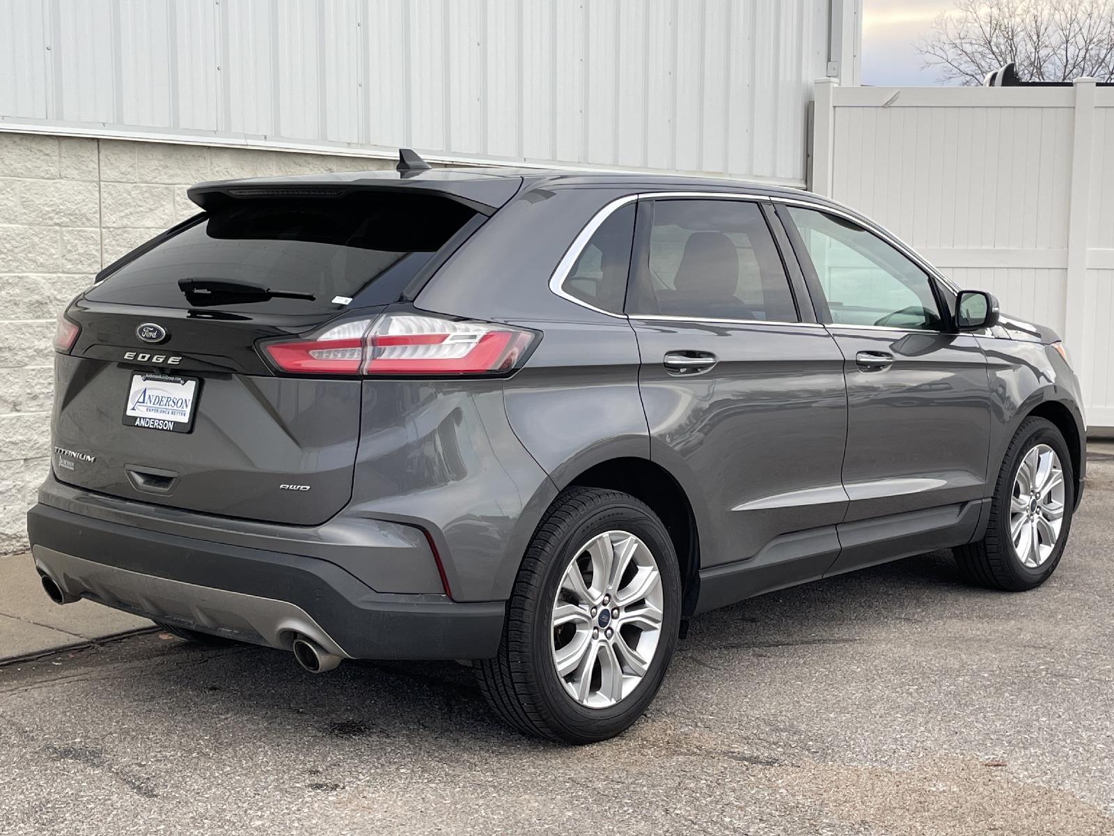 Used 2022 Ford Edge Titanium SUV for sale in Lincoln NE