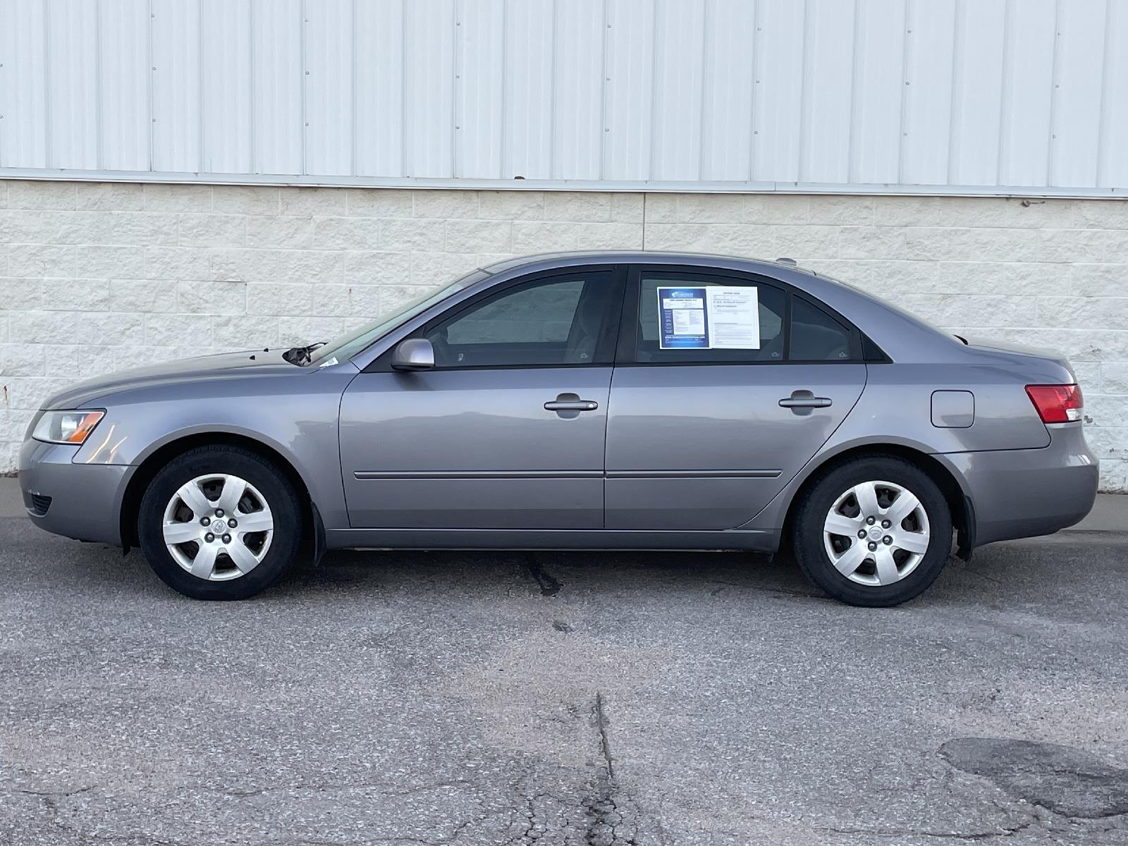 Used 2008 Hyundai Sonata GLS Sedan for sale in Lincoln NE