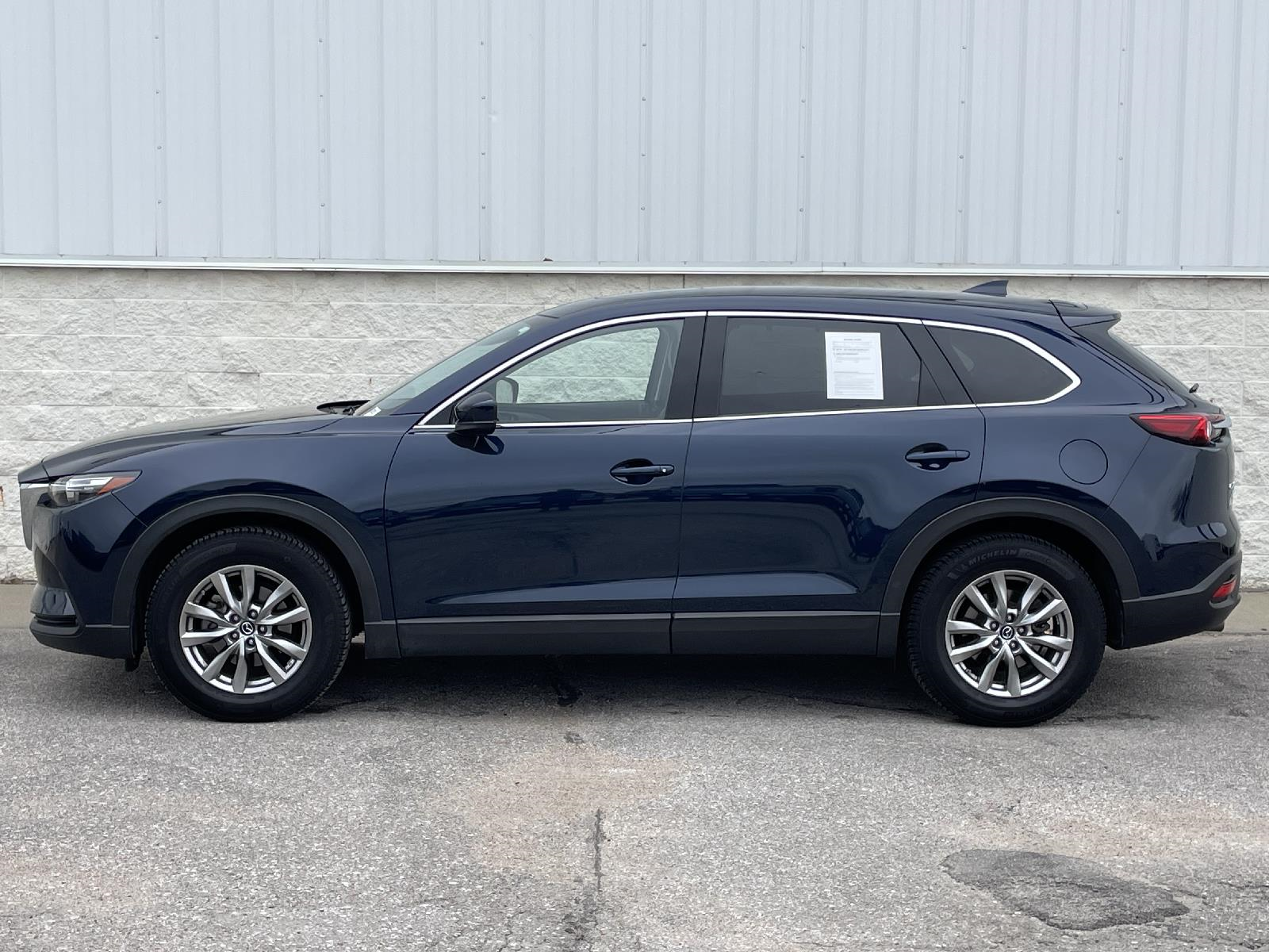 Used 2019 Mazda CX-9 Touring SUV for sale in Lincoln NE