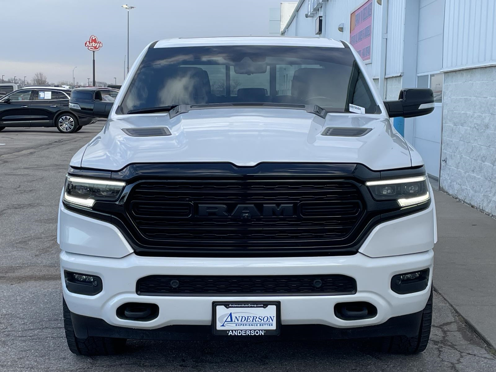 Used 2022 Ram 1500 Limited Crew Cab Truck for sale in Lincoln NE