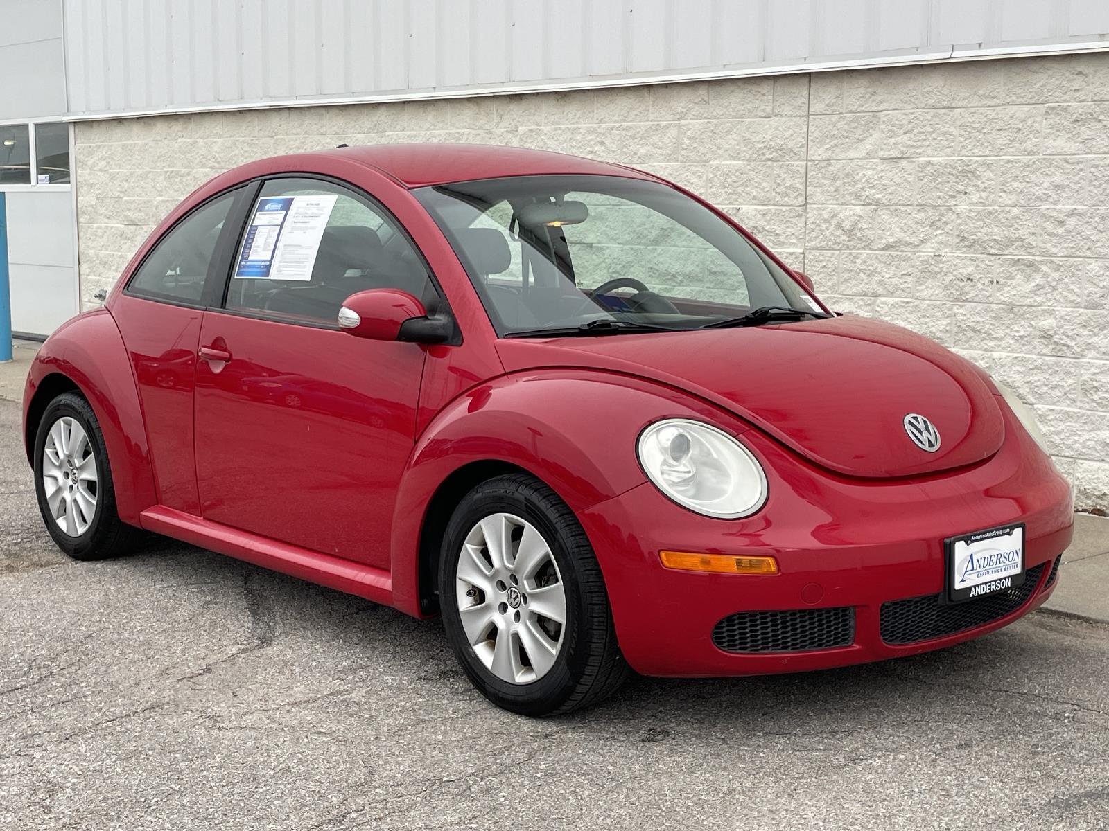 Used 2010 Volkswagen New Beetle Coupe Final Edition Coupe for sale in Lincoln NE