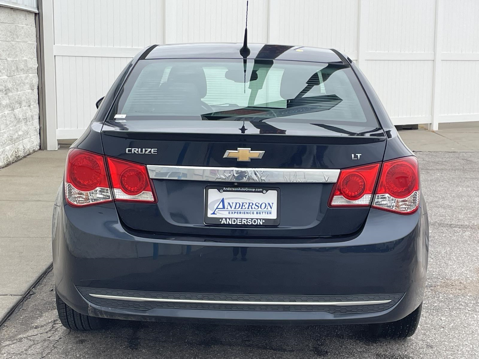 Used 2014 Chevrolet Cruze 1LT Sedan for sale in Lincoln NE