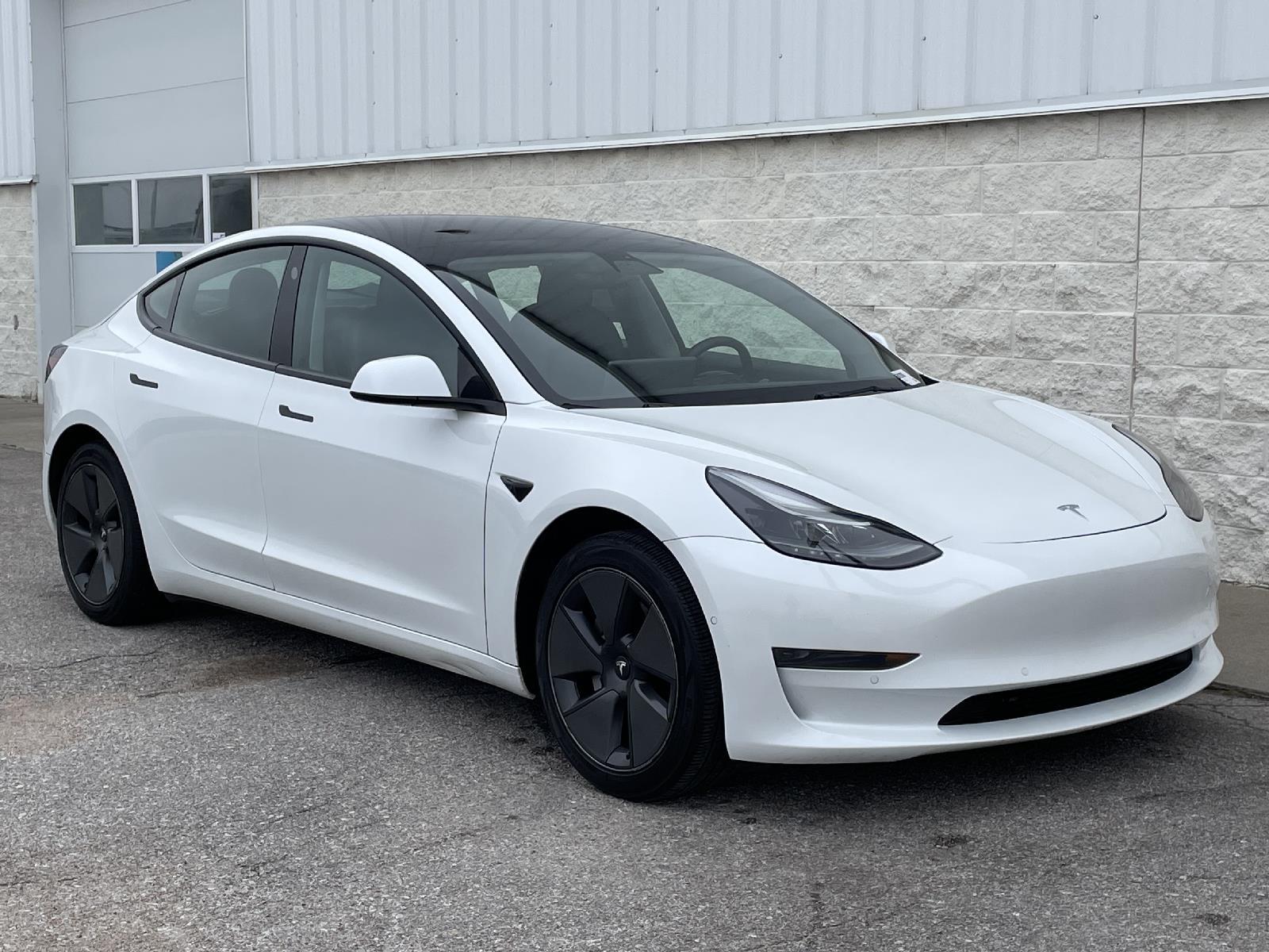 Used 2021 Tesla Model 3 Standard Range Plus Sedan for sale in Lincoln NE