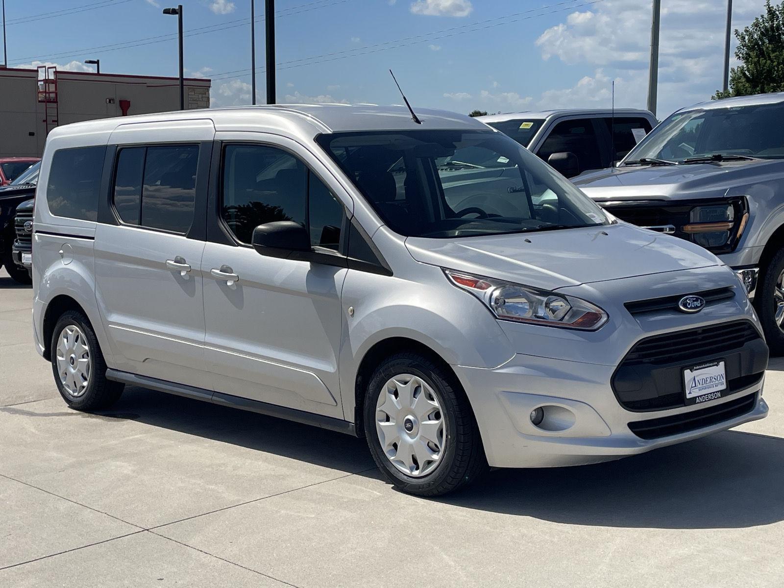 Vehicle photo 5