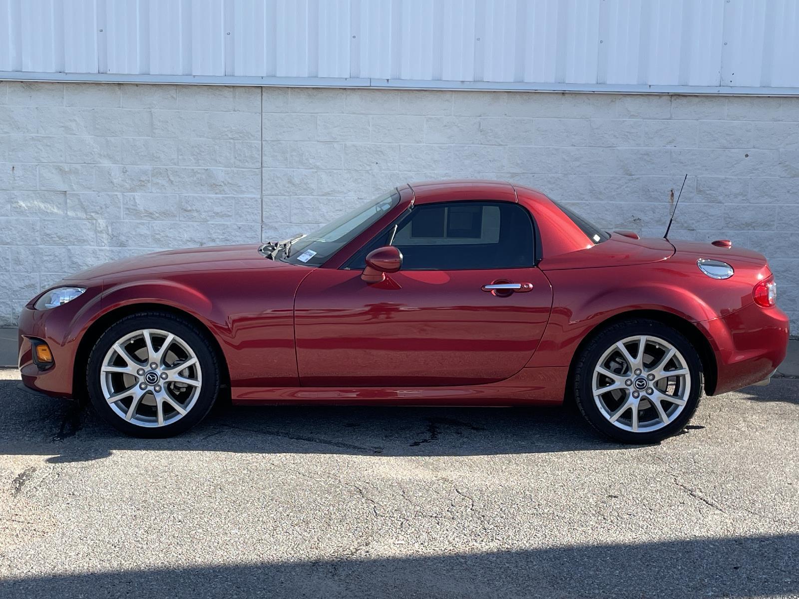 Used 2015 Mazda MX-5 Miata Grand Touring power retractable hard top for sale in Lincoln NE