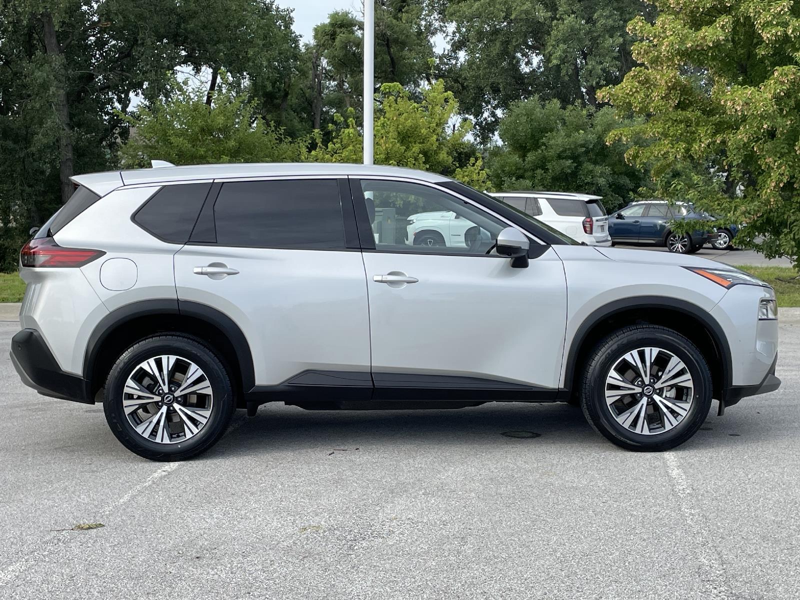 Used 2021 Nissan Rogue SV SUV for sale in Lincoln NE