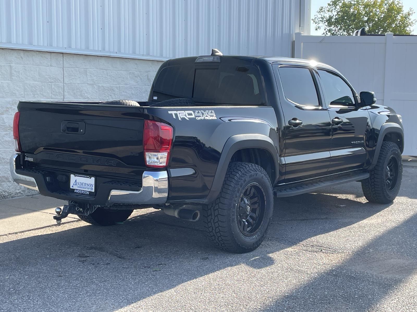 Used 2019 Toyota Tacoma 4WD TRD Off Road Double Cab Truck for sale in Lincoln NE