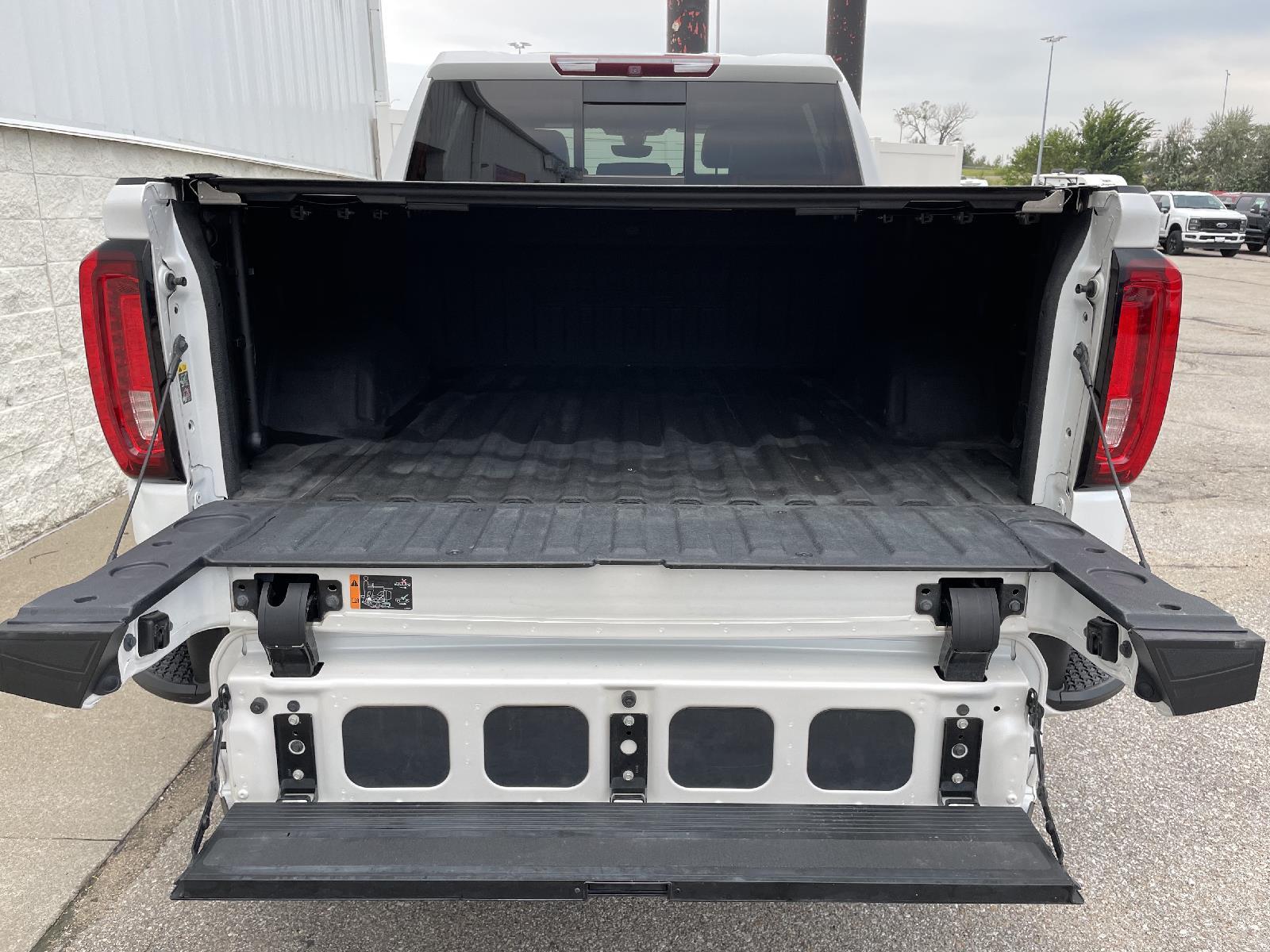 Used 2019 GMC Sierra 1500 Denali Crew Cab Truck for sale in Lincoln NE