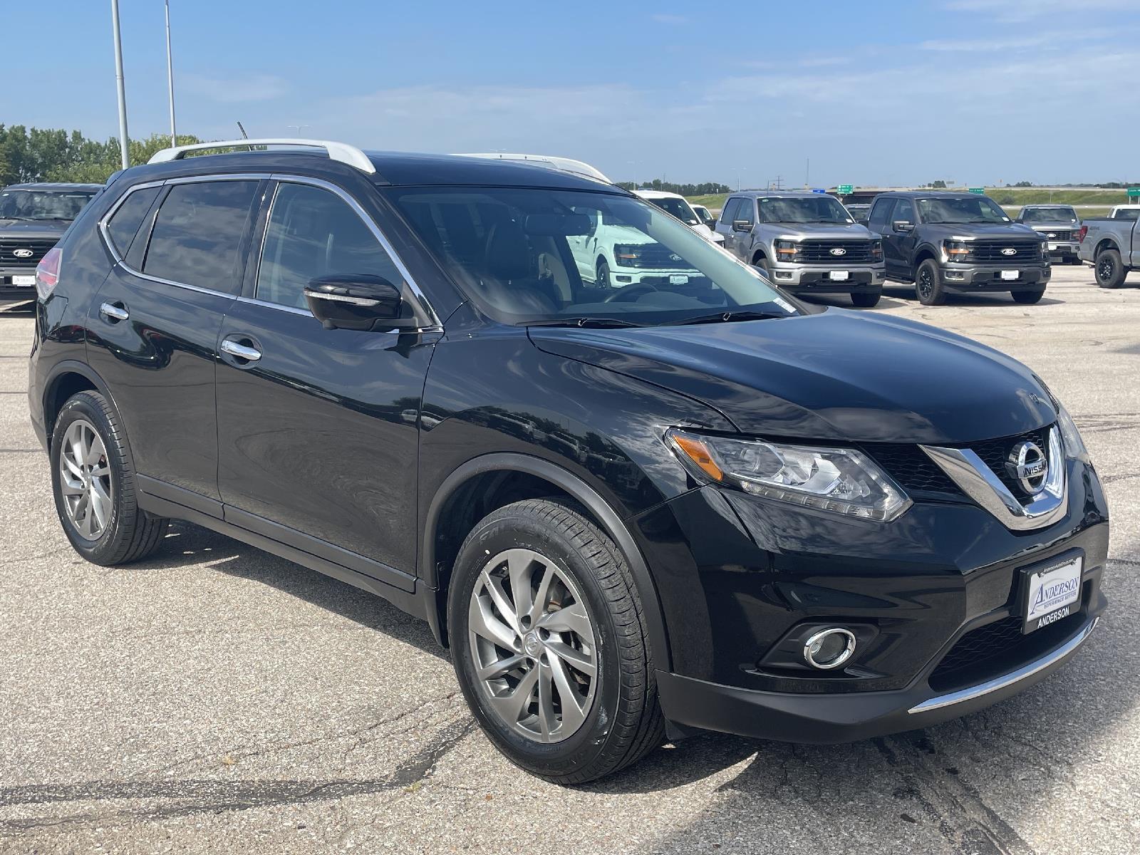 Used 2014 Nissan Rogue SL SUV for sale in Lincoln NE