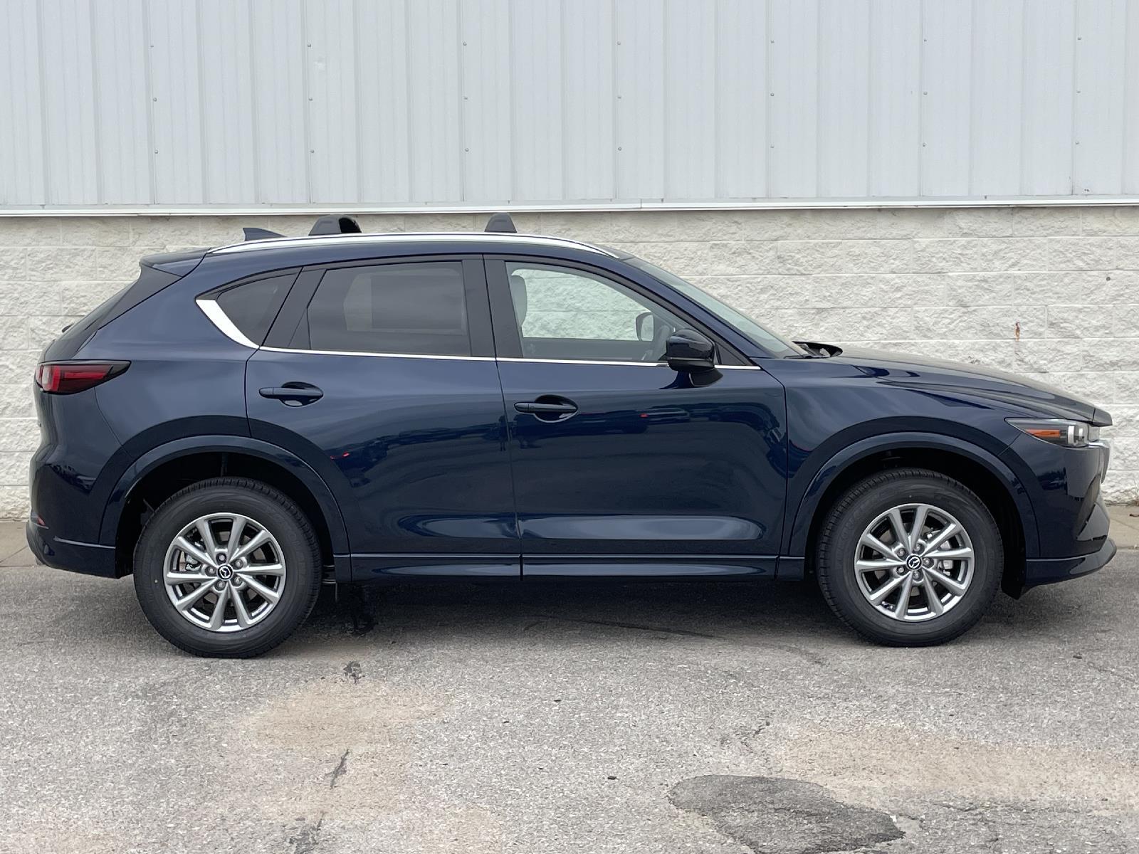 New 2025 Mazda CX-5 2.5 S Preferred Package SUV for sale in Lincoln NE