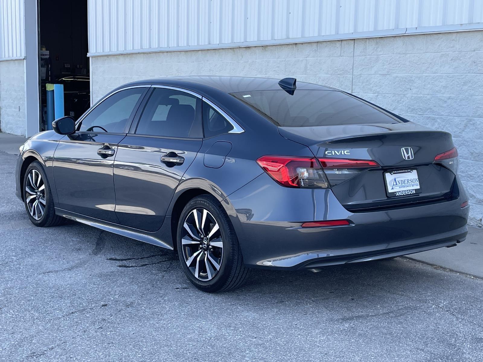 Used 2023 Honda Civic Sedan EX Sedan for sale in Lincoln NE