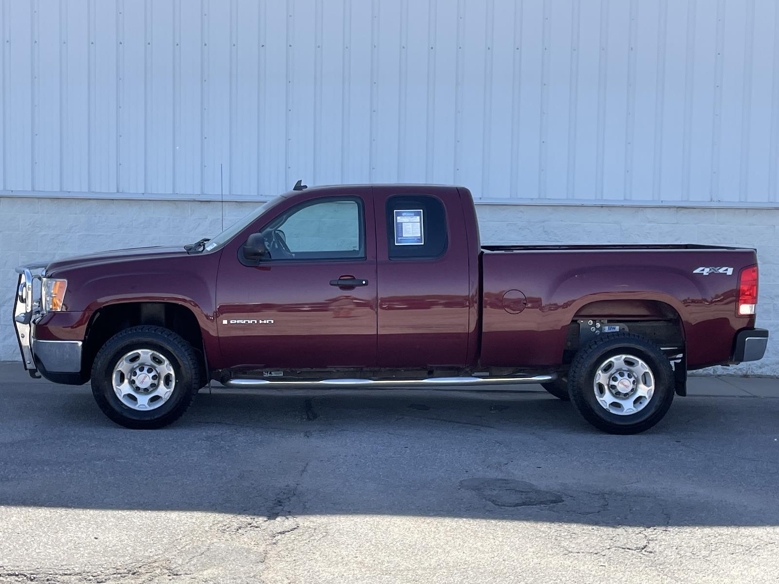 Used 2009 GMC Sierra 2500HD SLE ext cab 6.5' fleetside for sale in Lincoln NE