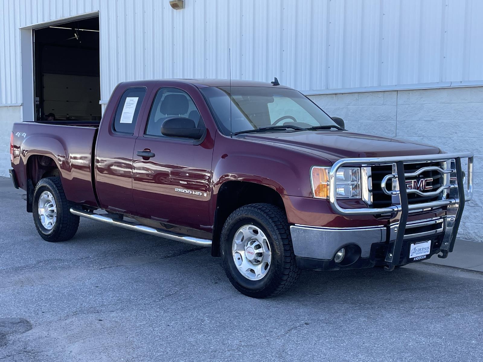 Used 2009 GMC Sierra 2500HD SLE ext cab 6.5' fleetside for sale in Lincoln NE