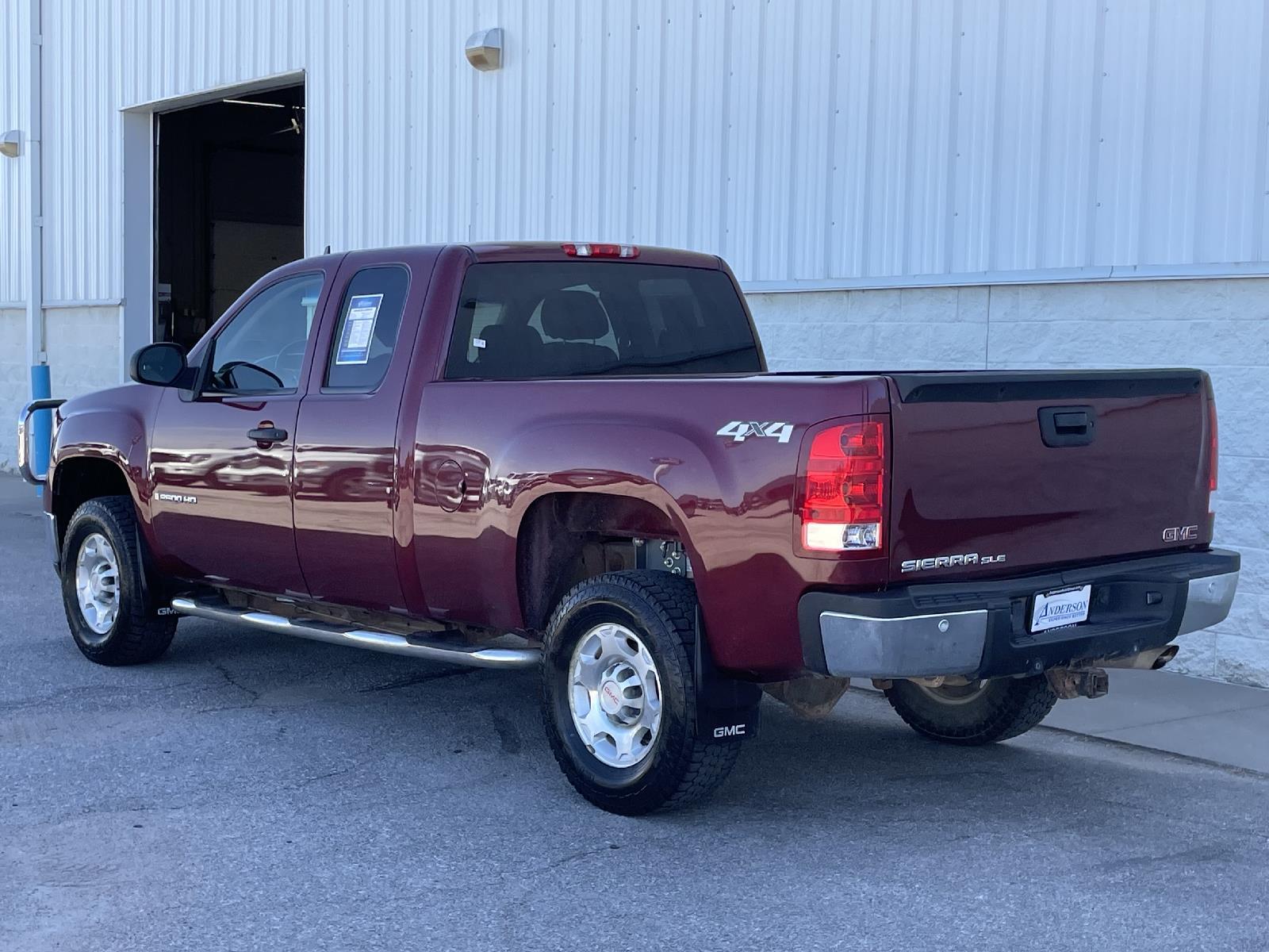 Used 2009 GMC Sierra 2500HD SLE ext cab 6.5' fleetside for sale in Lincoln NE