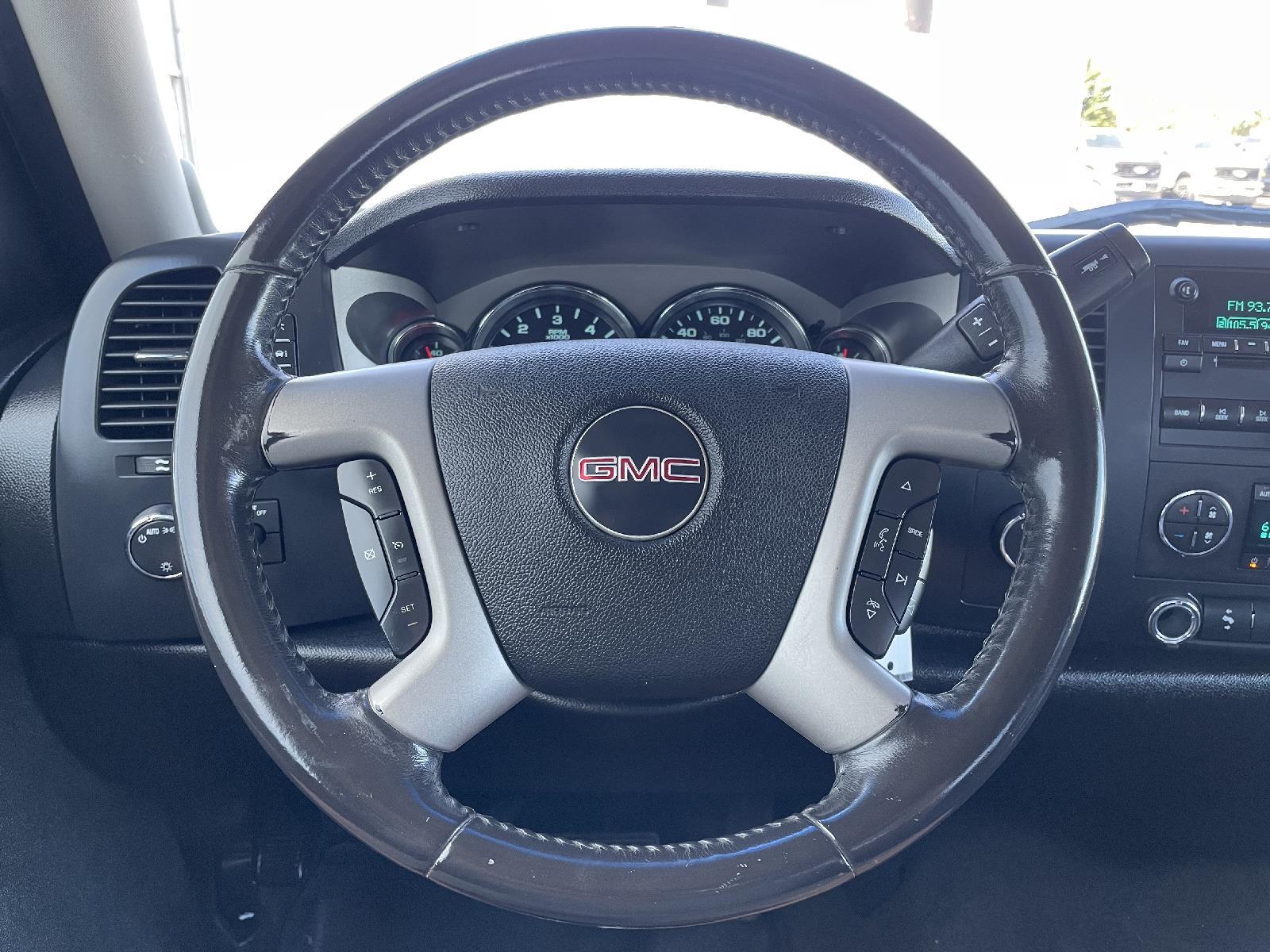 Used 2009 GMC Sierra 2500HD SLE ext cab 6.5' fleetside for sale in Lincoln NE