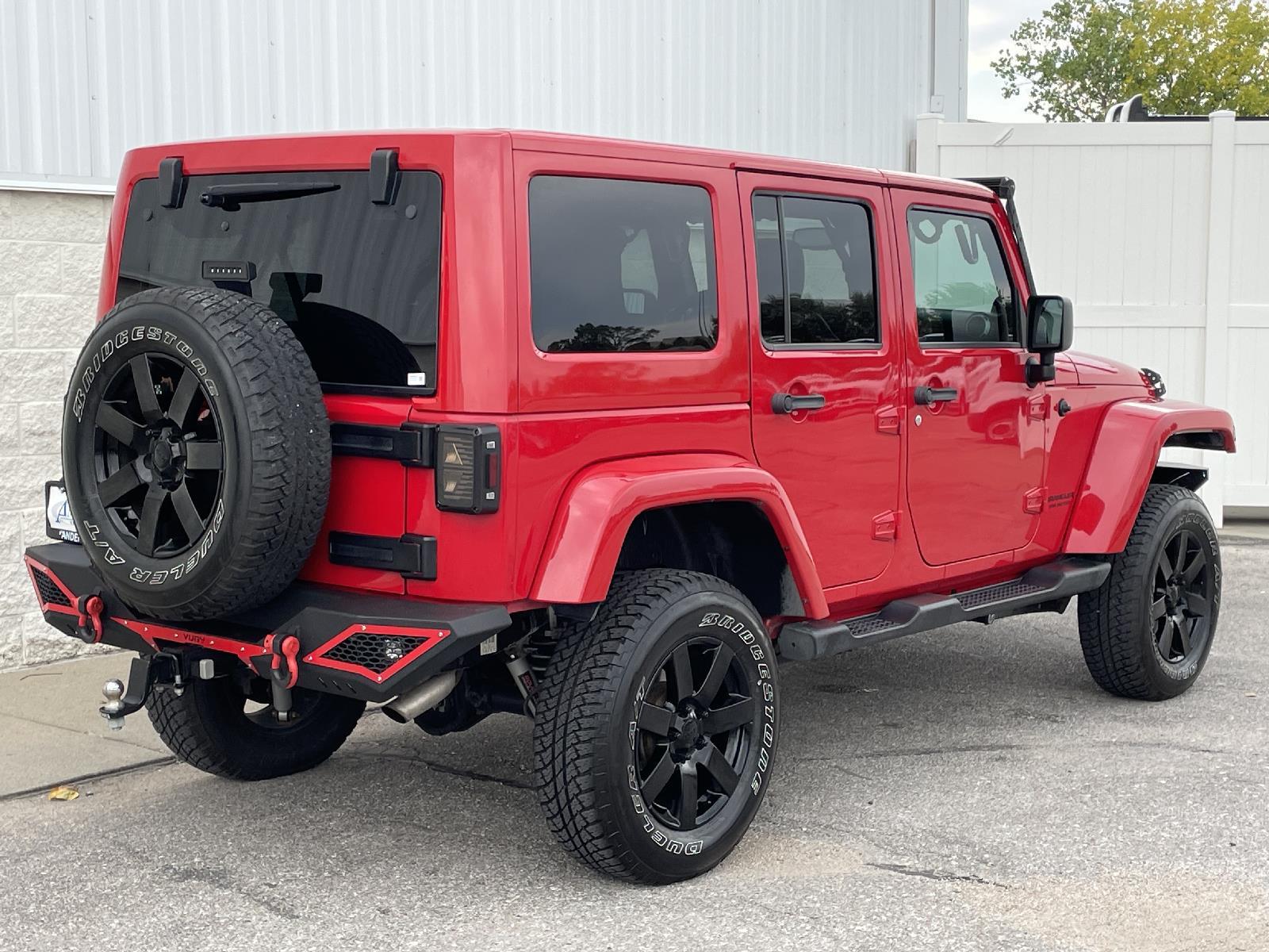 Used 2014 Jeep Wrangler Unlimited Sahara SUV for sale in Lincoln NE