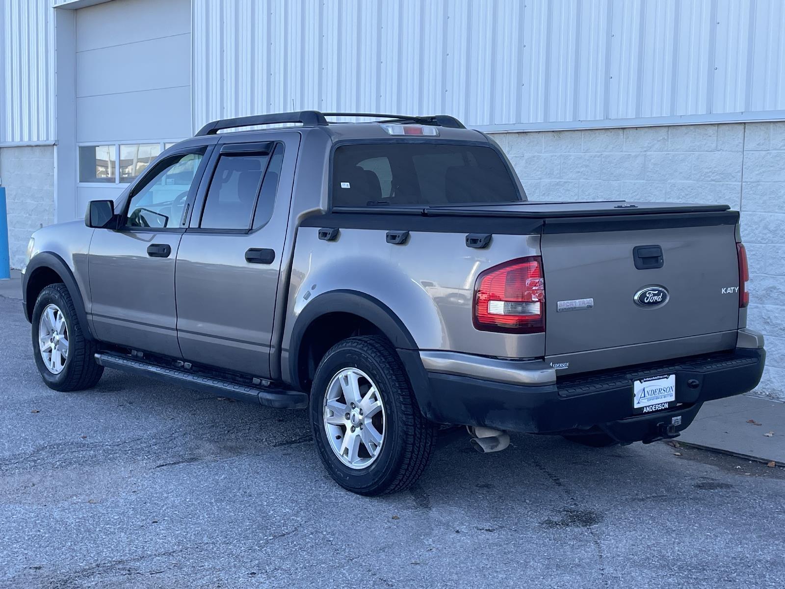 Used 2007 Ford Explorer Sport Trac XLT 4 door for sale in Lincoln NE