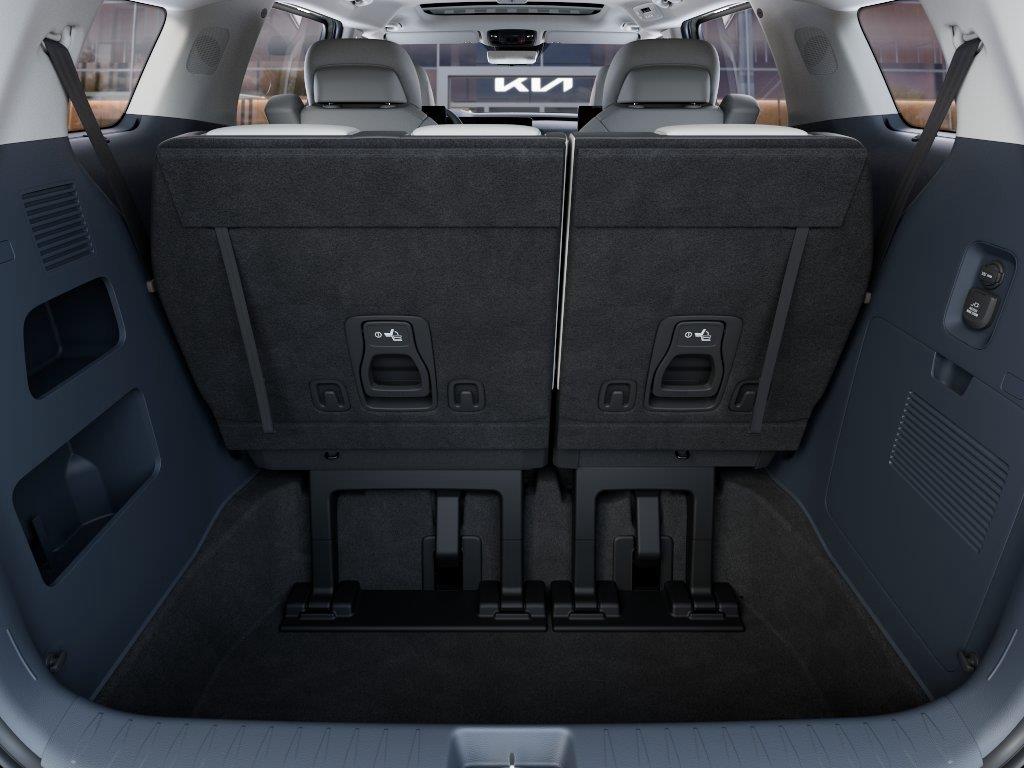 New 2026 Kia Carnival MPV Van