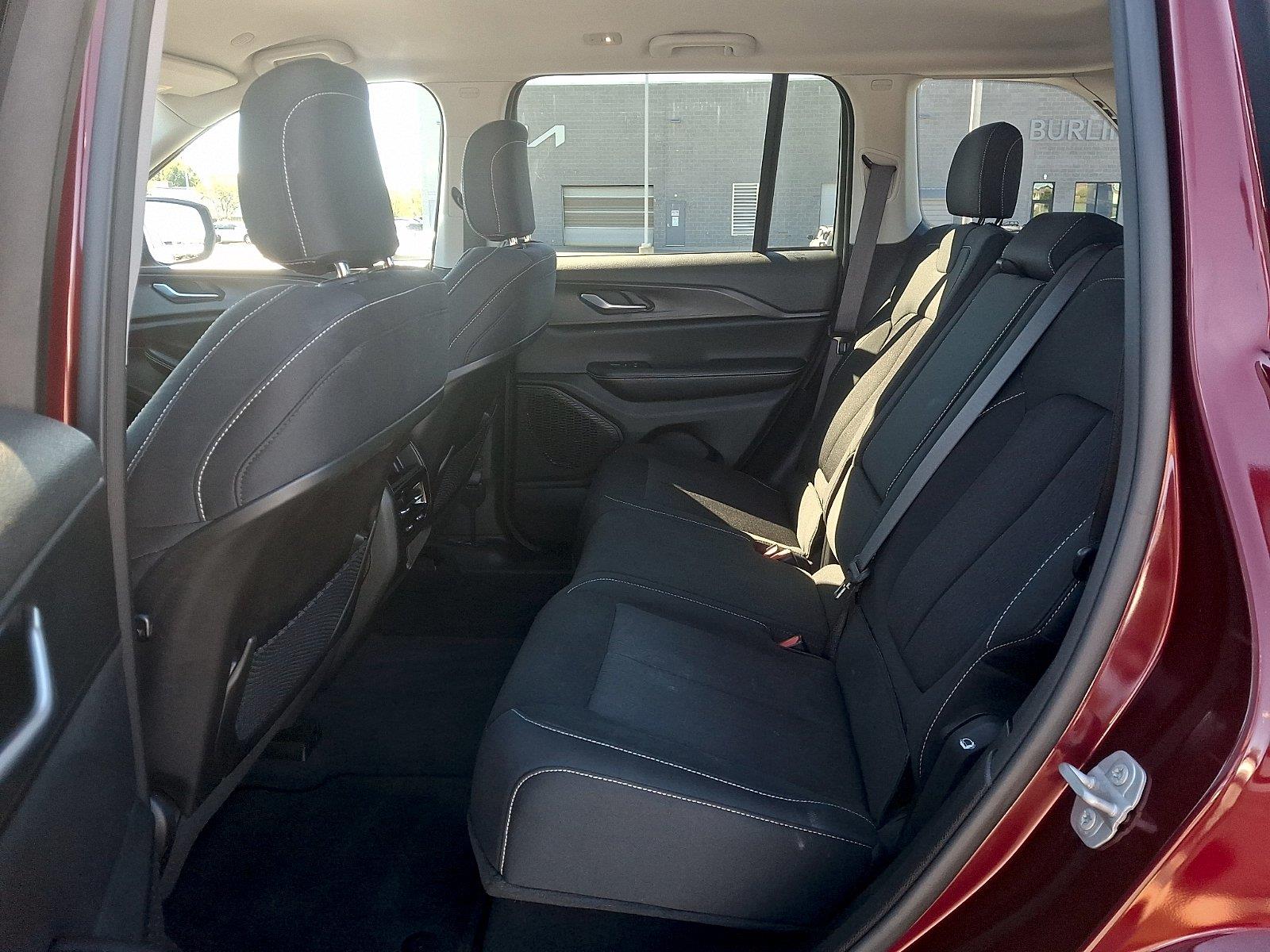 Used 2023 Jeep Grand Cherokee SUV