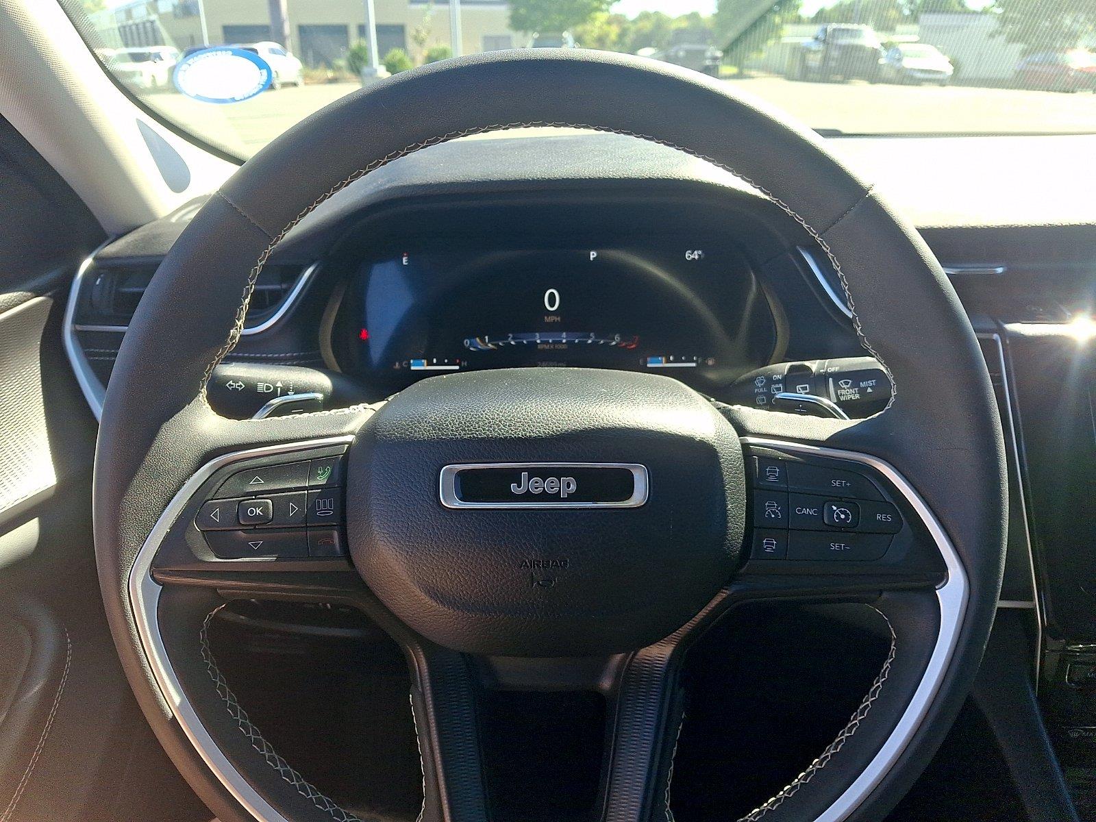 Used 2023 Jeep Grand Cherokee SUV