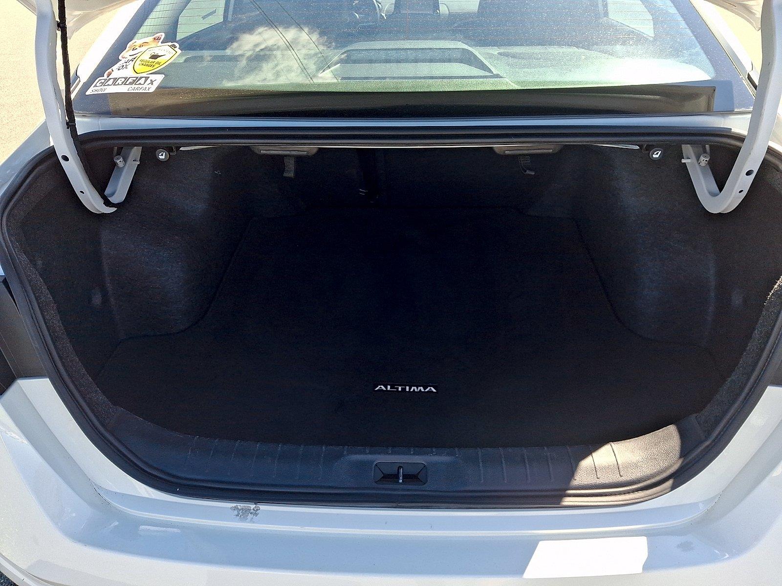 Used 2025 Nissan Altima Sedan