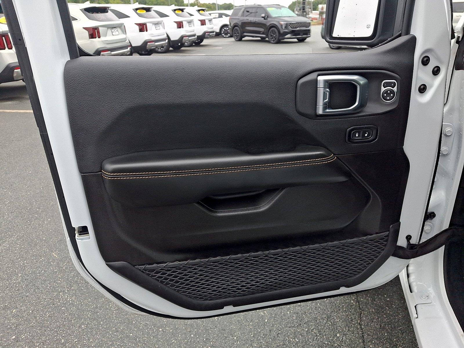 Used 2025 Jeep Wrangler Convertible